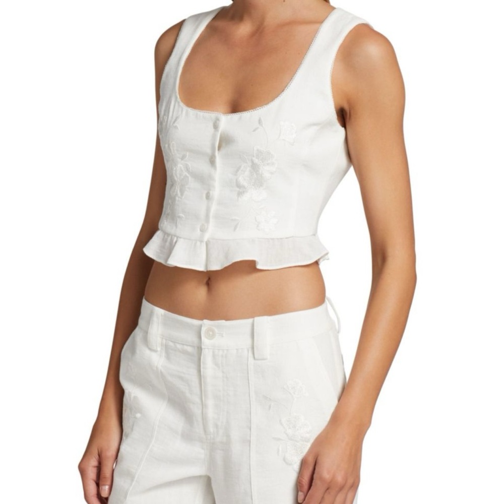 COPY - Guizio Women's Embroidered Scallop White Sleeveless Top